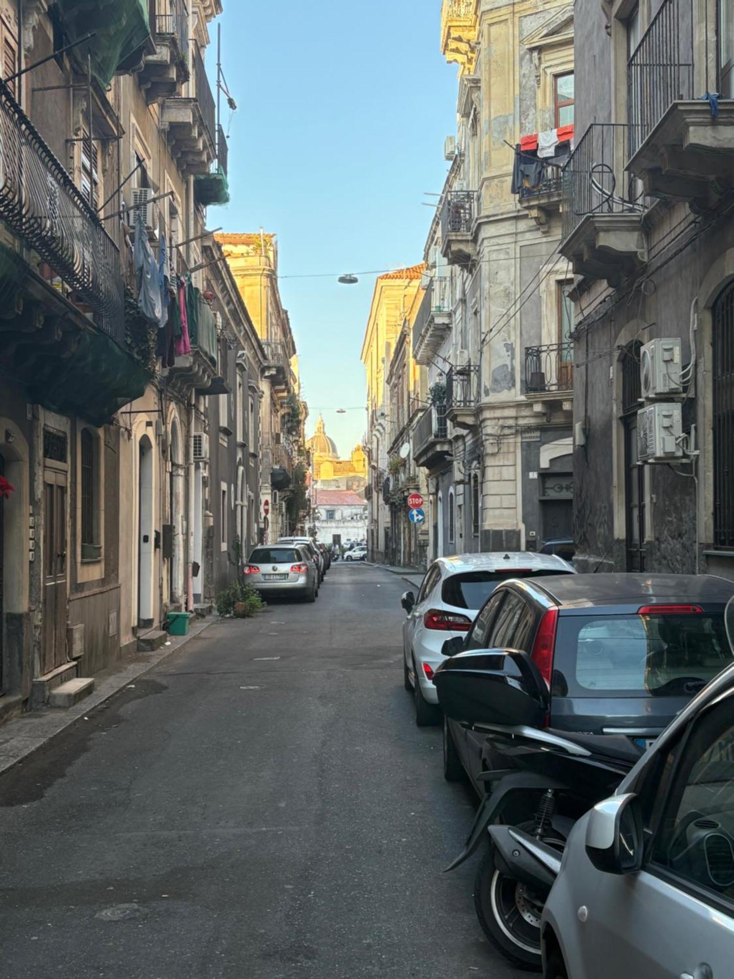 Da Marieddu Appartamento Indipendente In Centro Citta CTA Exteriör bild